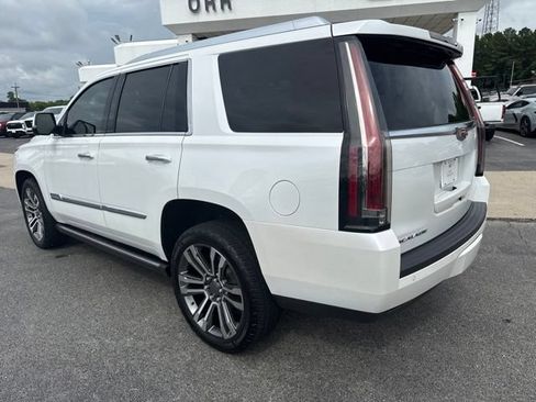 Used 2016 Cadillac Escalade Premium AWD/4WD image 12