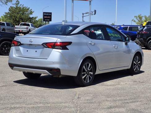 Certified 2025 Nissan Versa SV FWD image 5