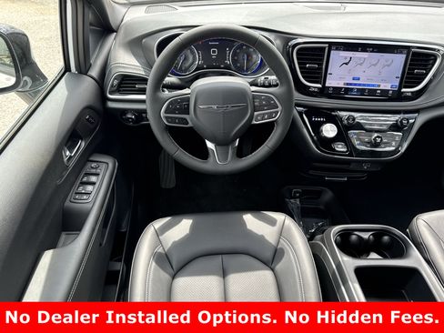New 2026 Chrysler Pacifica Select FWD image 14