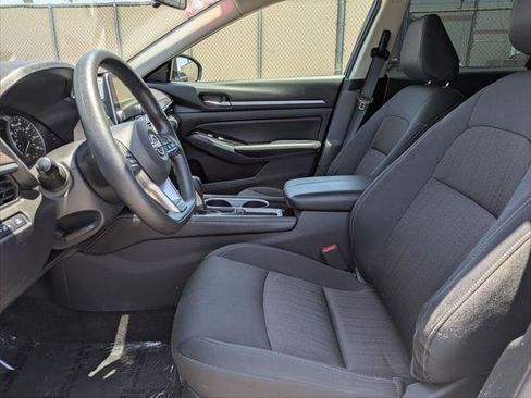 Used 2023 Nissan Altima 2.5 SV FWD image 20
