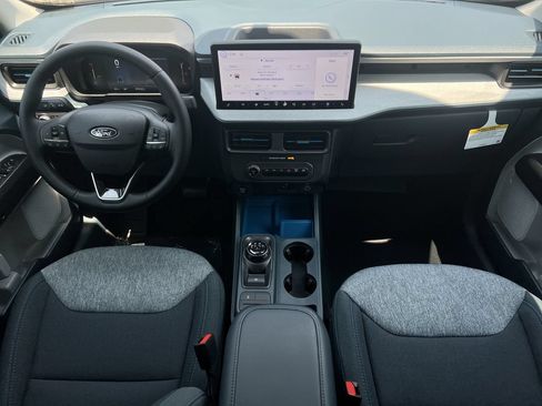 New 2026 Ford Maverick XLT w/ XLT Luxury Package FWD image 2