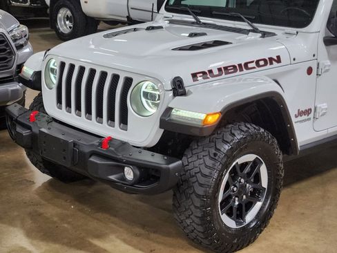 Used 2021 Jeep Wrangler Unlimited Rubicon AWD/4WD image 14