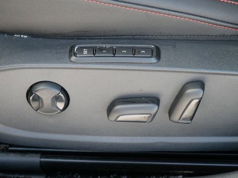 Used 2024 Volkswagen Jetta GLI Autobahn FWD image 20