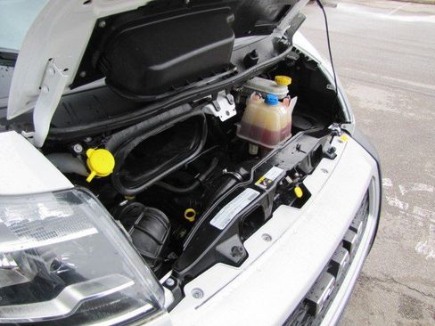 Used 2020 RAM ProMaster 3500 w/ Interior Convenience Group image 18