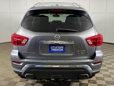 Used 2019 Nissan Pathfinder SV AWD/4WD image 11