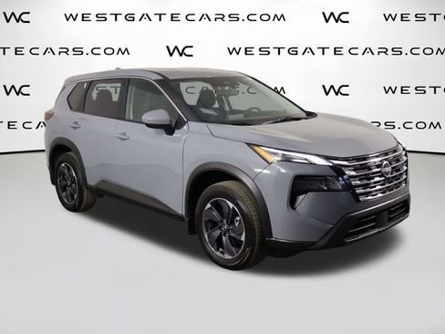 Used 2026 Nissan Rogue SV FWD image 44