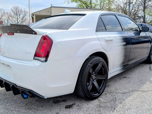 Used 2023 Chrysler 300 S RWD image 7