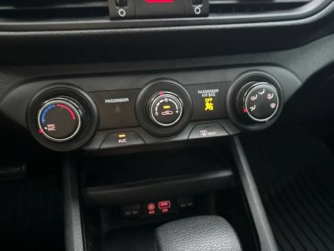Used 2020 Kia Forte LXS FWD image 19