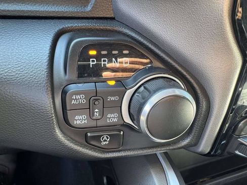 Used 2022 RAM 1500 Big Horn AWD/4WD image 27