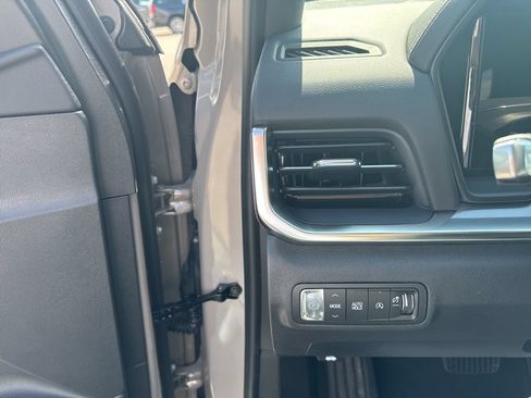New 2026 GMC Terrain Elevation w/ Technology Package II FWD image 14