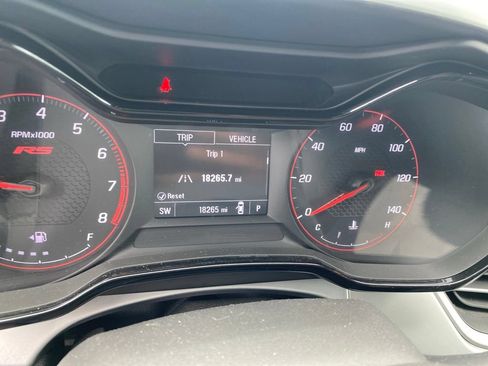 Used 2024 Chevrolet Trax RS w/ Driver Confidence Package FWD image 9