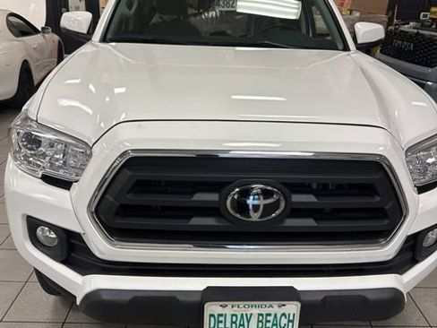 Used 2023 Toyota Tacoma SR5 w/ Technology Package RWD image 7