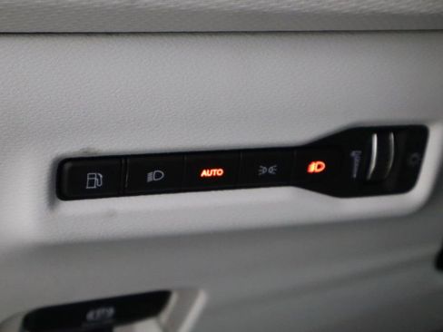 New 2026 Jeep Cherokee Limited image 25