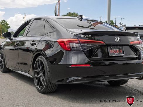 Used 2023 Honda Civic Sport image 14