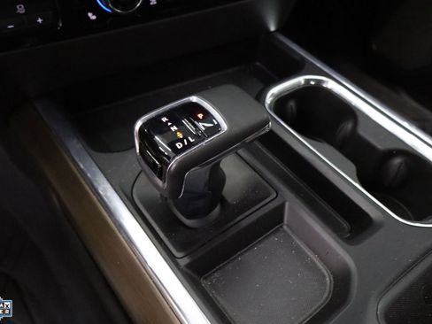 Used 2023 Chevrolet Silverado 1500 High Country image 19