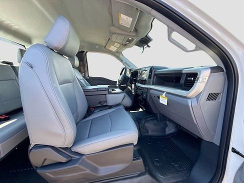New 2025 Ford F250 XL w/ XL Chrome Package image 28