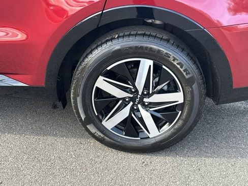 Used 2022 Kia Sorento S w/ Panoramic Sunroof Package image 25