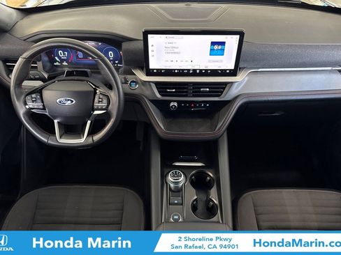 Used 2025 Ford Explorer ST-Line AWD/4WD image 17