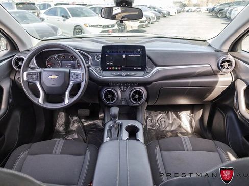 Used 2023 Chevrolet Blazer LT image 33