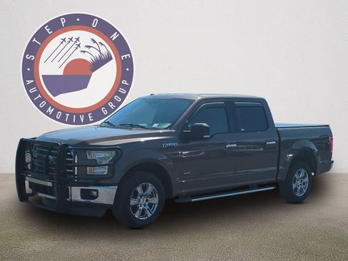 Used 2015 Ford F150 XLT w/ Equipment Group 302A Luxury RWD image 1