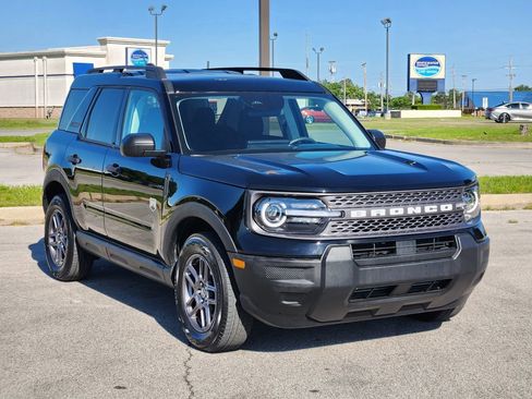 Used 2025 Ford Bronco Sport Big Bend AWD/4WD image 2