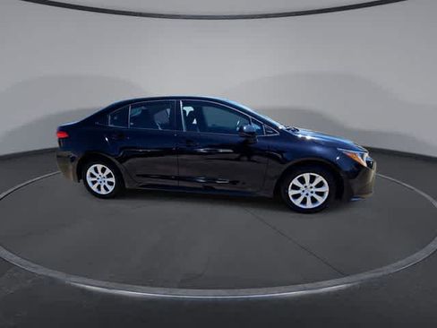 Used 2024 Toyota Corolla LE FWD image 9