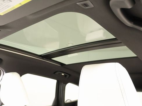 New 2026 BMW X1 xDrive28i w/ Technology Package image 17