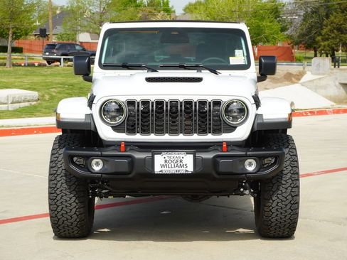 New 2026 Jeep Wrangler Unlimited Rubicon AWD/4WD image 6