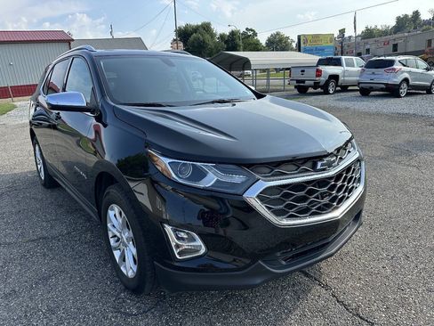 Used 2018 Chevrolet Equinox LT w/ Sun & Infotainment Package AWD/4WD image 10