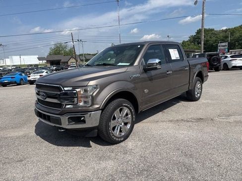 Used 2018 Ford F150 King Ranch w/ Equipment Group 601A Luxury AWD/4WD image 4