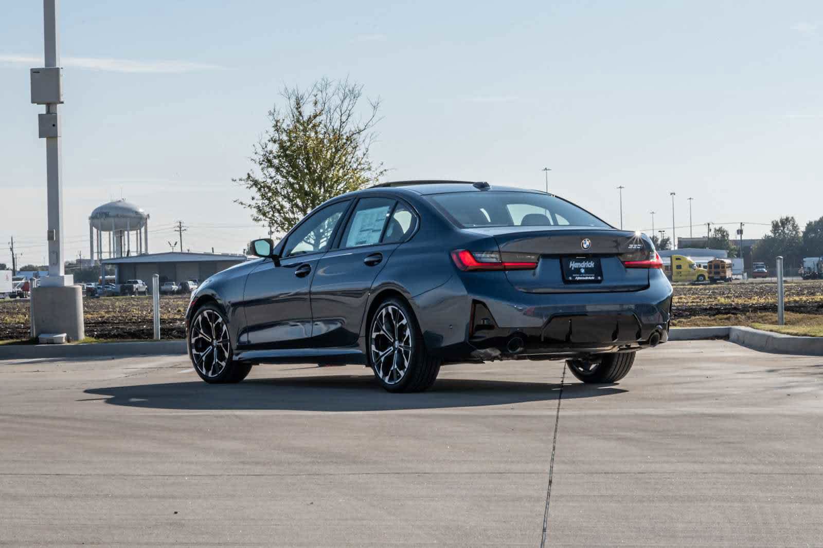 Used 2026 BMW 330i Sedan w/ M Sport Package RWD image 2