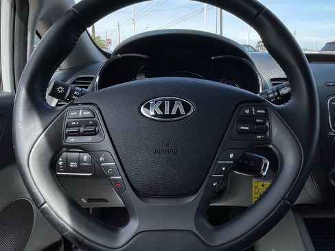 Used 2014 Kia Forte EX image 20