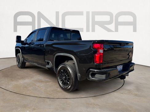 Used 2023 Chevrolet Silverado 2500 LTZ w/ LTZ Plus Package image 8