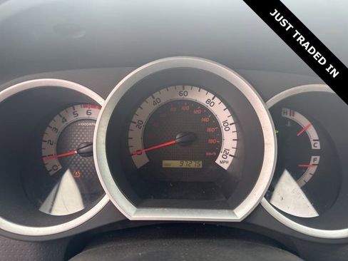 Used 2012 Toyota Tacoma PreRunner image 5