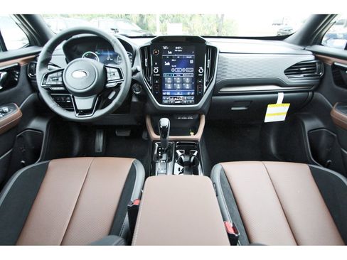 New 2026 Subaru Forester Touring AWD/4WD image 6