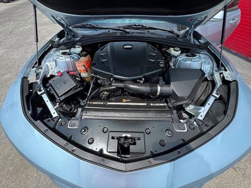 Used 2017 Chevrolet Camaro LT RWD image 27
