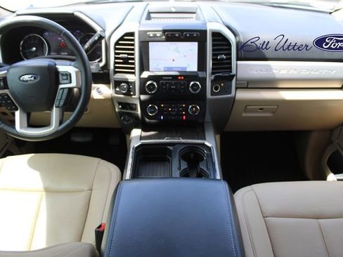 Used 2020 Ford F250 Lariat w/ Lariat Ultimate Package AWD/4WD image 16