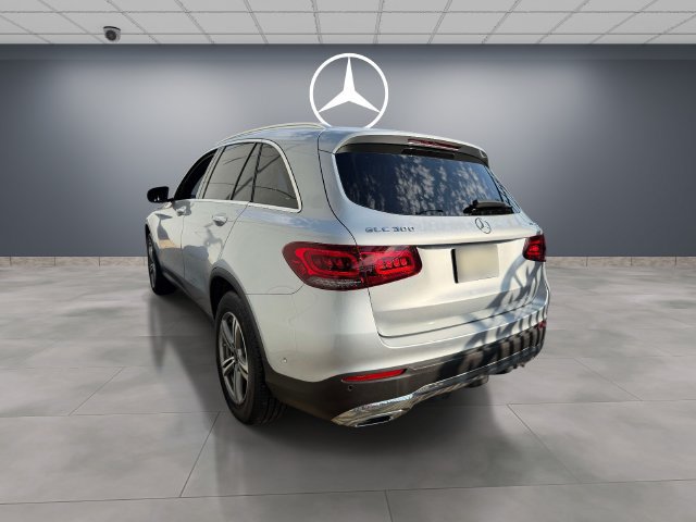 Certified 2022 Mercedes-Benz GLC 300 4MATIC image 4
