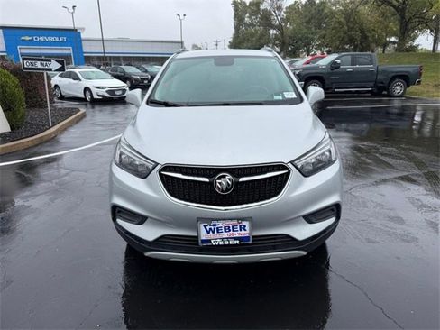 Used 2022 Buick Encore Preferred image 10