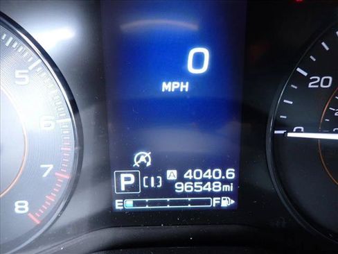 Used 2021 Subaru Crosstrek 2.0i Premium AWD/4WD image 23