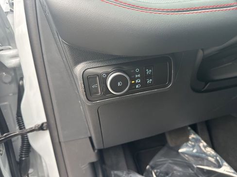 New 2026 Ford Explorer ST-Line w/ ST-Line Street Pack image 17