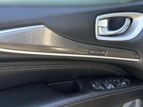 Used 2020 INFINITI QX60 Luxe w/ Essential Package FWD image 26