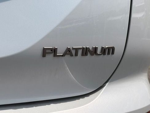 New 2026 Nissan Rogue Platinum AWD/4WD image 19
