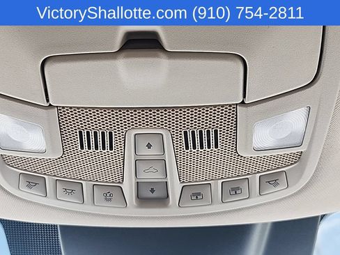 Used 2019 Ford Expedition Limited w/ Equipment Group 302A AWD/4WD image 42