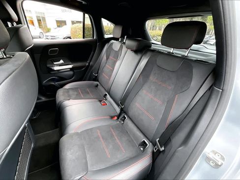 Certified 2025 Mercedes-Benz GLA 250 image 20