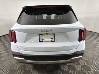 Used 2025 Kia Sorento S w/ Panoramic Sunroof Package FWD video 3