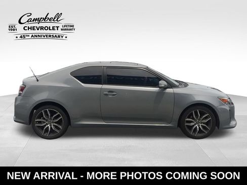 Used 2016 Scion tC FWD image 6