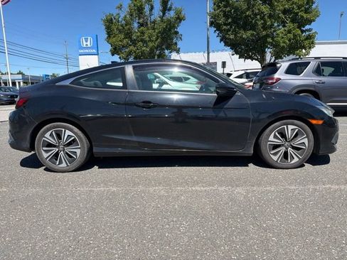 Used 2018 Honda Civic EX-T image 3