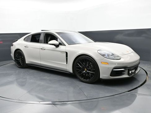 Used 2020 Porsche Panamera 4 image 7
