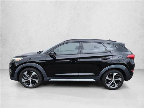 Used 2017 Hyundai Tucson Value FWD image 9